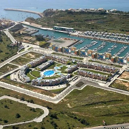 Torre Da Medronheira * Albufeira